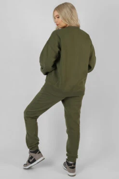 Seam Front 90S Joggers Khaki -LoafLuxe Shop 07.01 137 27b7bae8 cb0c 493c a073 a9f5cb682910