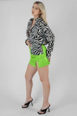 Psychedelic Printed Oversized Shirt Monochrome -LoafLuxe Shop 08.11 225