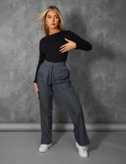 FITTED LONG SLEEVE T-SHIRT BLACK